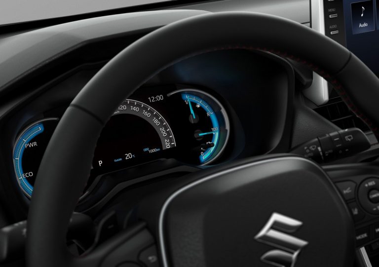 Suzuki Across: immagini ufficiali