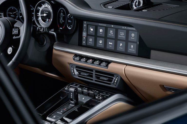 Porsche 911 Turbo 2021: immagini ufficiali