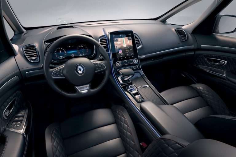 Renault Espace Initiale Paris 2020: nuove immagini ufficiali