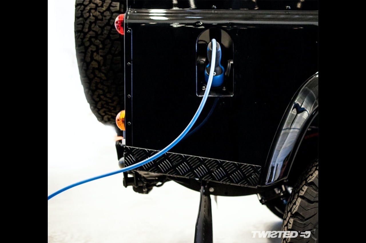 Twisted Nas-E 4x4: immagini ufficiali