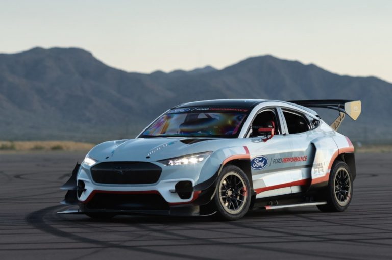 Ford Mustang Mach-E 1400 Concept: immagini ufficiali