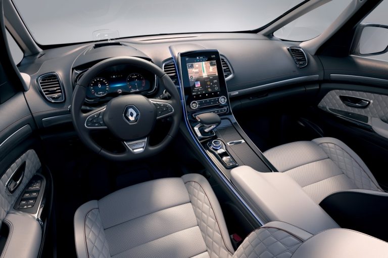 Renault Espace Initiale Paris 2020: nuove immagini ufficiali