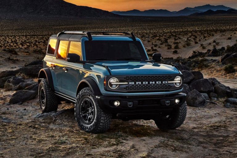 Ford Bronco 2021: immagini ufficiali