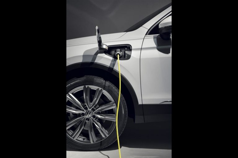 Volkswagen Tiguan 2020: immagini ufficiali