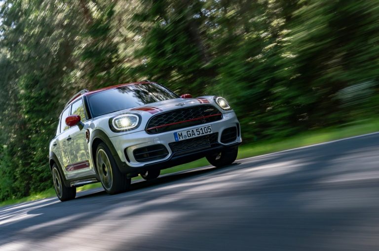 Mini John Cooper Works Countryman 2021: immagini ufficiali
