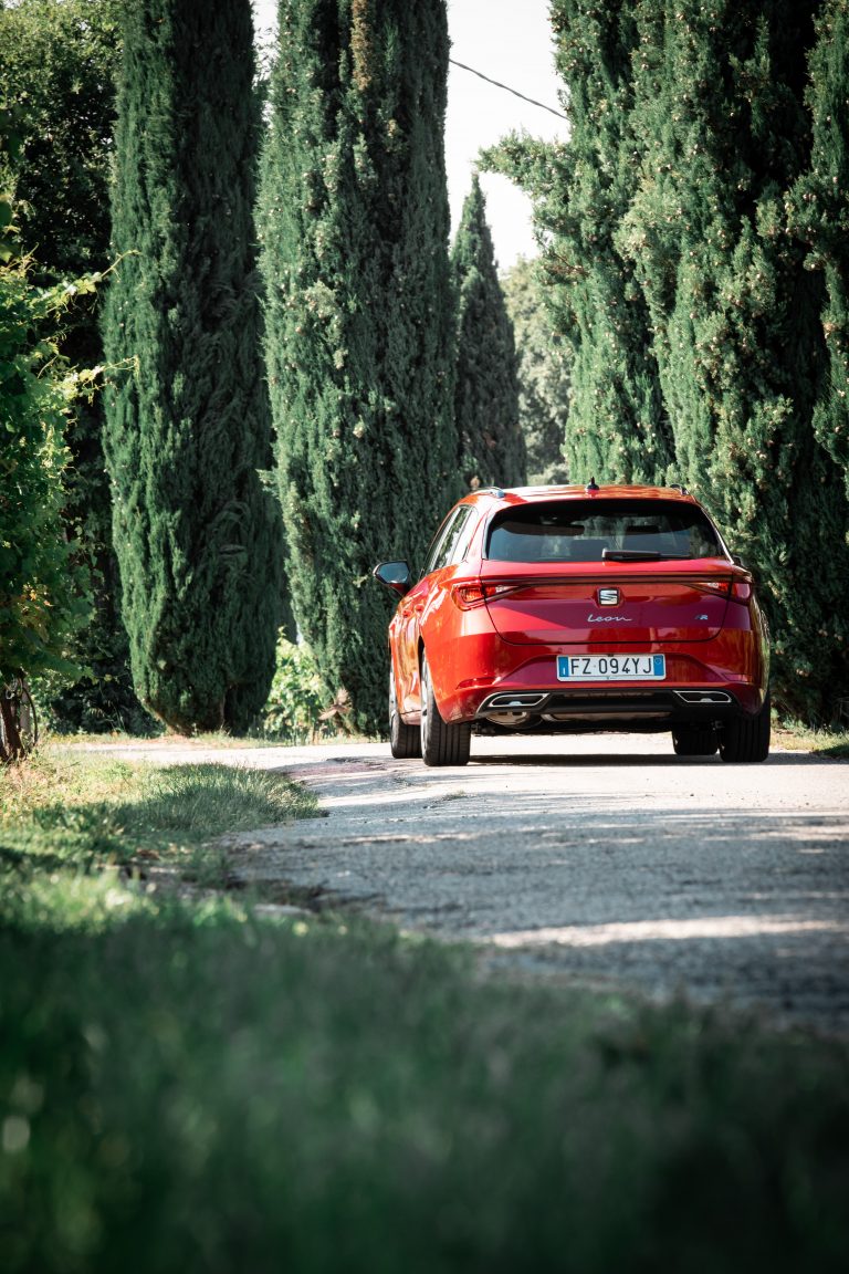 Nuova Seat Leon: primo contatto con la mild-hybrid