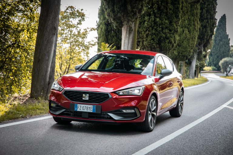 Nuova Seat Leon: primo contatto con la mild-hybrid