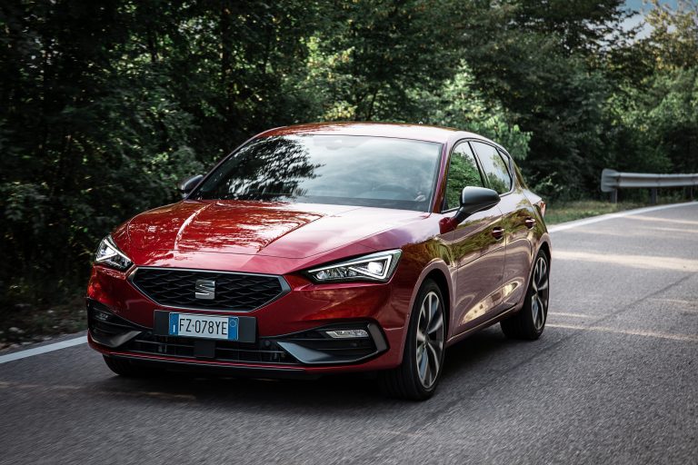 Nuova Seat Leon: primo contatto con la mild-hybrid