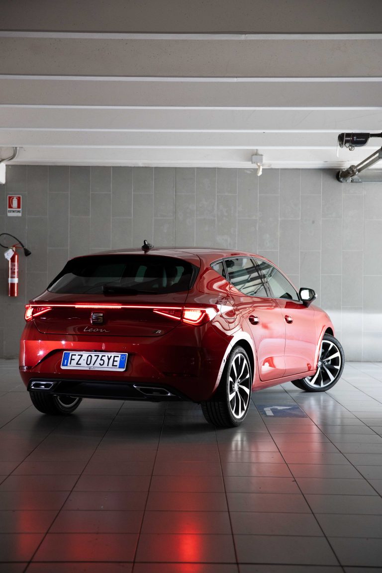 Nuova Seat Leon: primo contatto con la mild-hybrid