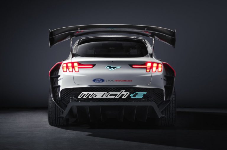 Ford Mustang Mach-E 1400 Concept: immagini ufficiali