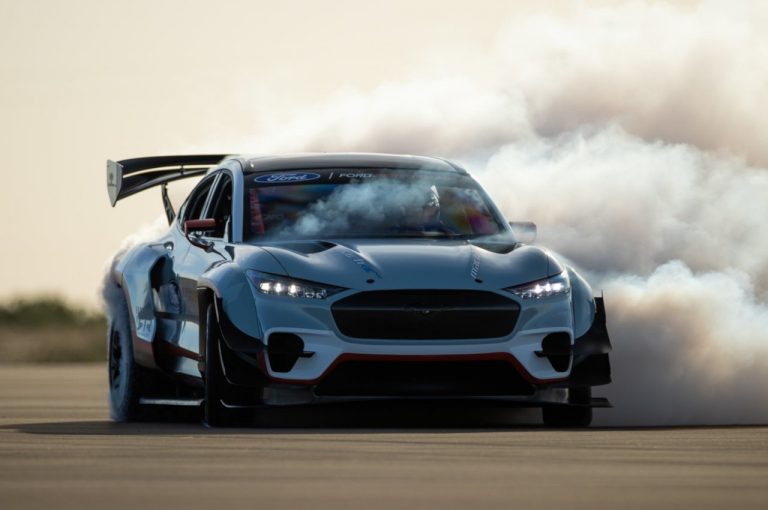 Ford Mustang Mach-E 1400 Concept: immagini ufficiali