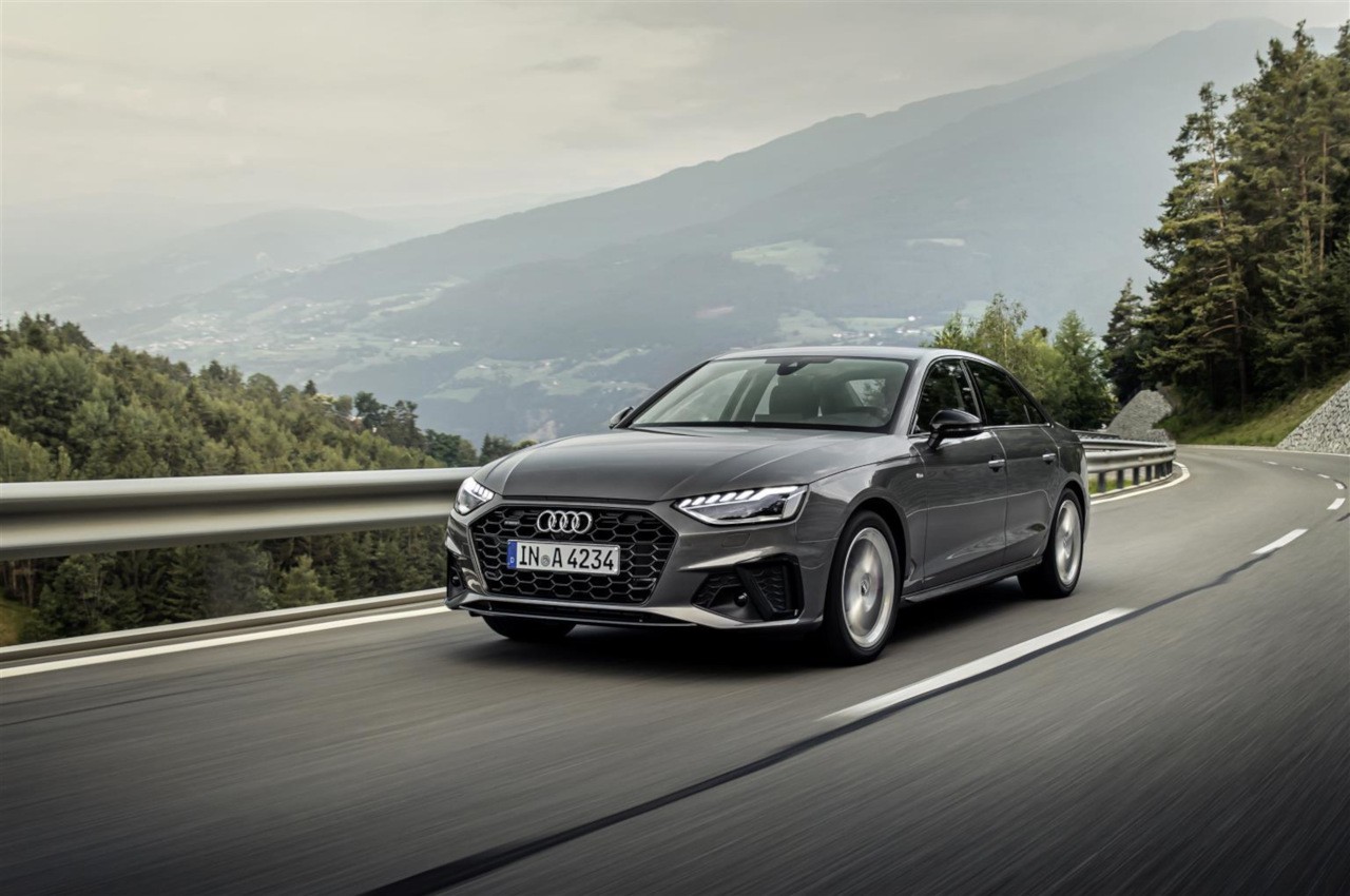 Audi A4, A4 Avant e A4 Allroad quattro 2020: nuove immagini ufficiali