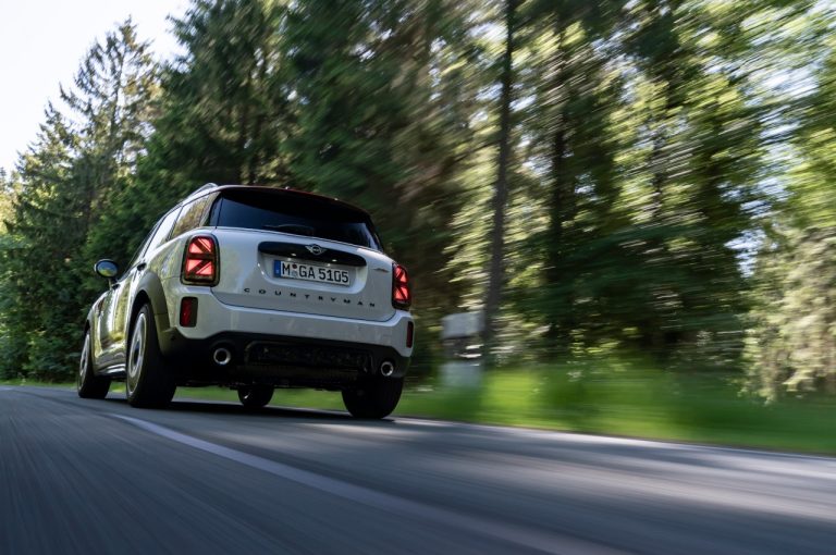 Mini John Cooper Works Countryman 2021: immagini ufficiali