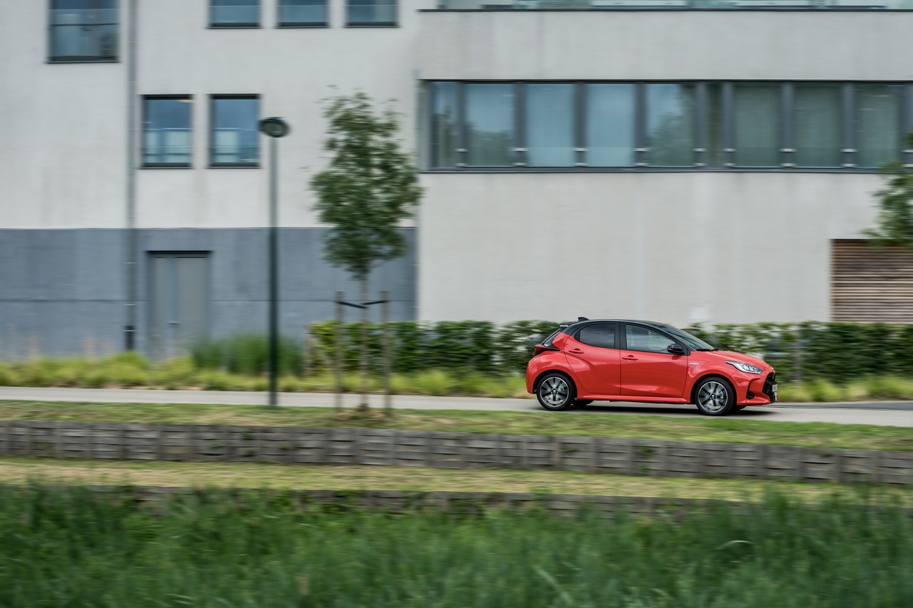 Toyota Yaris 2020: nuove immagini ufficiali
