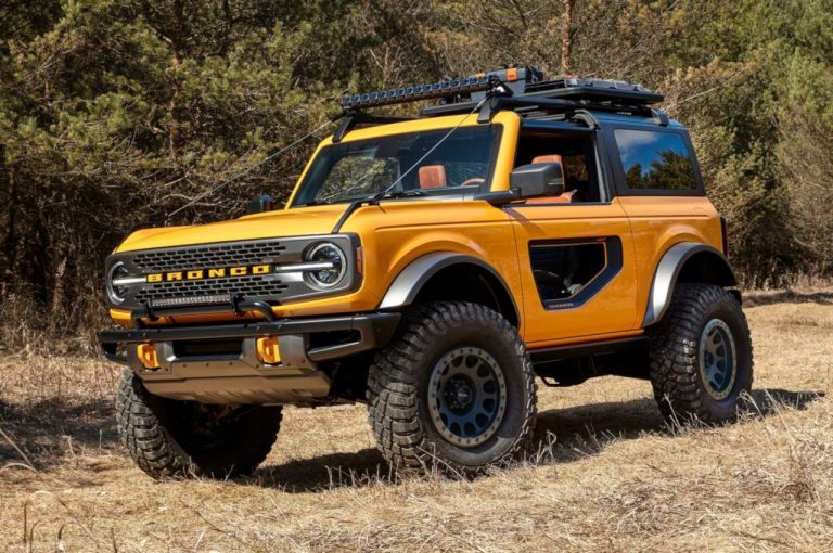 Ford Bronco 2021: immagini ufficiali