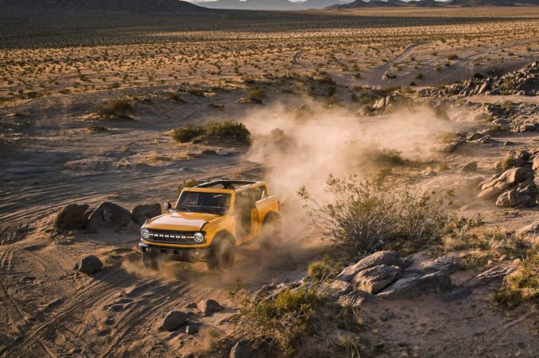 Ford Bronco 2021: immagini ufficiali