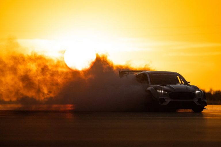 Ford Mustang Mach-E 1400 Concept: immagini ufficiali