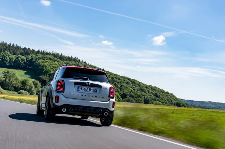 Mini John Cooper Works Countryman 2021: immagini ufficiali