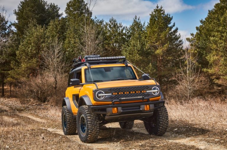 Ford Bronco 2021: immagini ufficiali