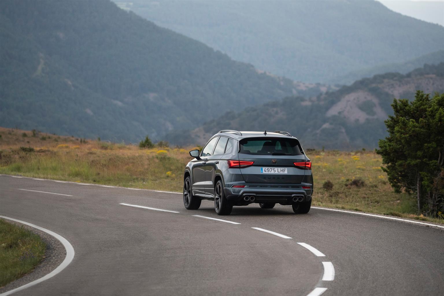 Nuova Cupra Ateca 2020: immagini ufficiali