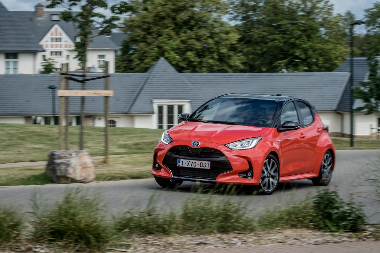 Toyota Yaris 2020: nuove immagini ufficiali