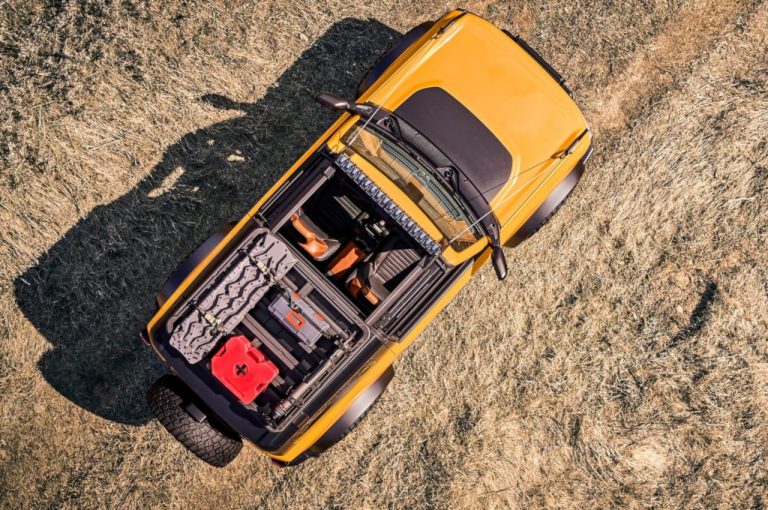 Ford Bronco 2021: immagini ufficiali