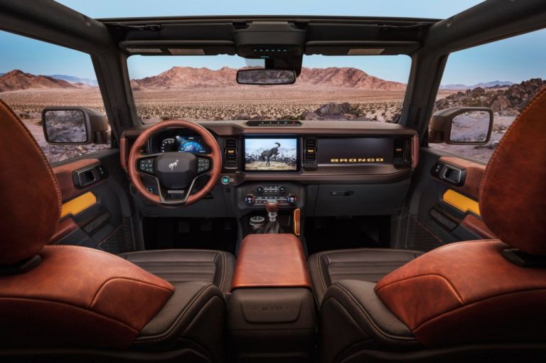 Ford Bronco 2021: immagini ufficiali