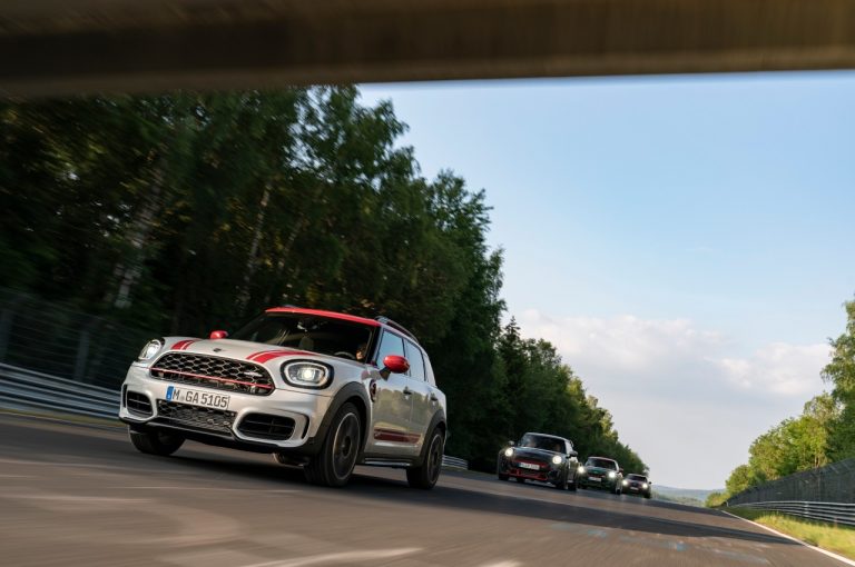 Mini John Cooper Works Countryman 2021: immagini ufficiali