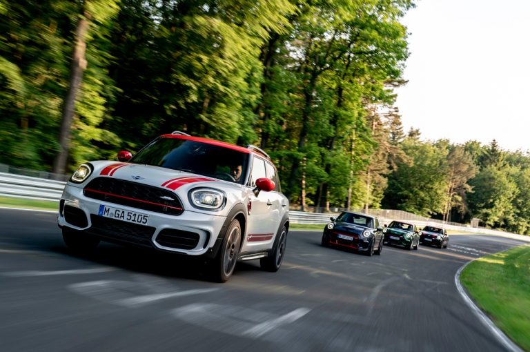 Mini John Cooper Works Countryman 2021: immagini ufficiali
