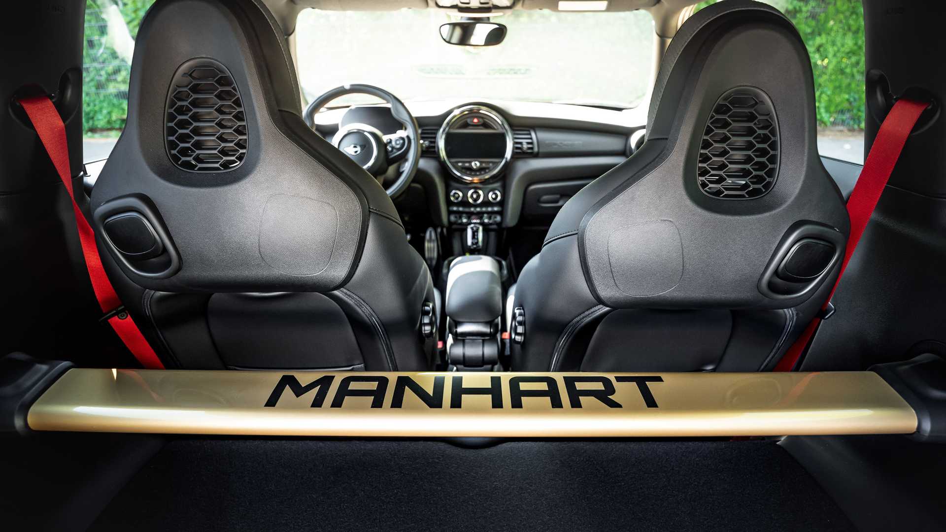 MINI John Cooper Works GP by Manhart: immagini ufficiali