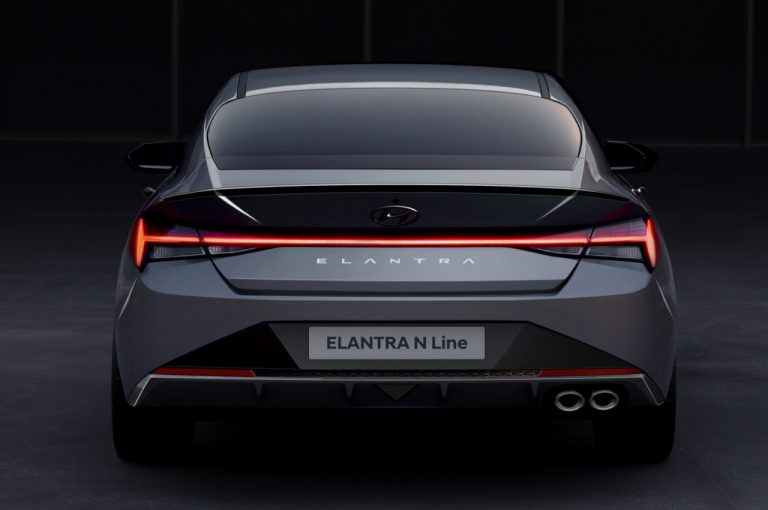 Hyundai Elantra N Line 2021: prime immagini ufficiali