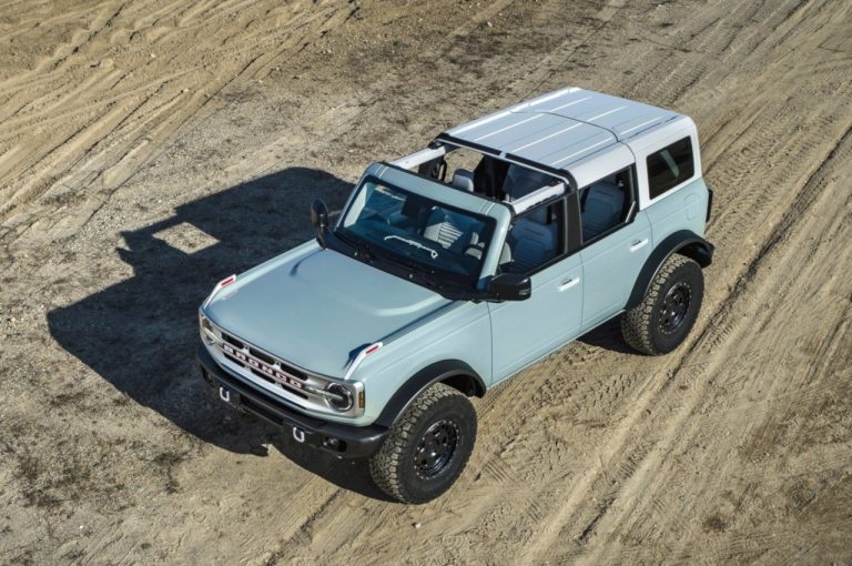 Ford Bronco 2021: immagini ufficiali