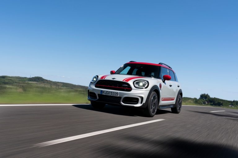 Mini John Cooper Works Countryman 2021: immagini ufficiali