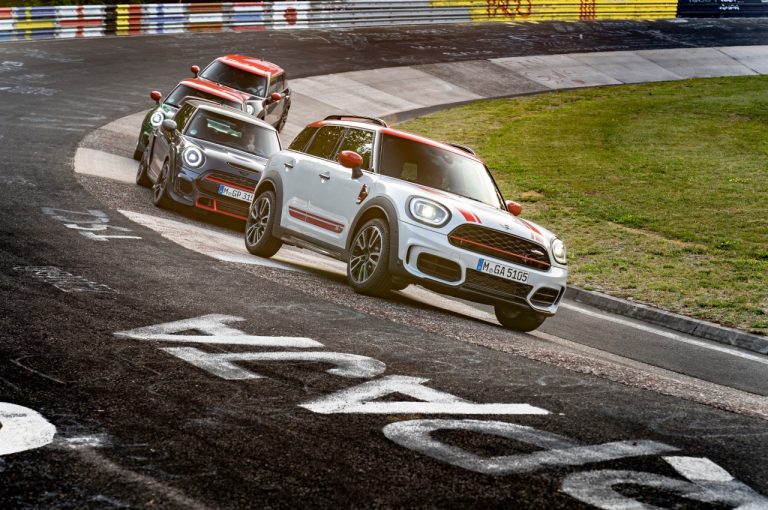 Mini John Cooper Works Countryman 2021: immagini ufficiali