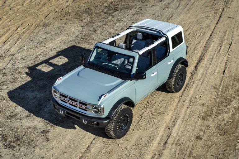 Ford Bronco 2021: immagini ufficiali