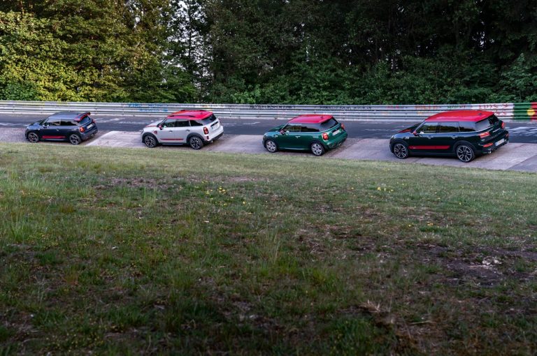 Mini John Cooper Works Countryman 2021: immagini ufficiali