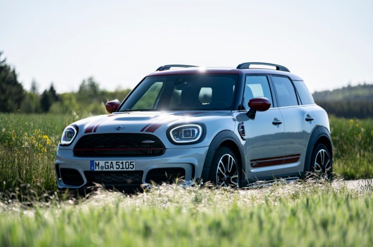Mini John Cooper Works Countryman 2021: immagini ufficiali