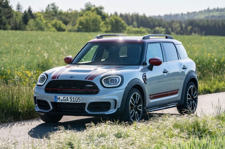 Mini John Cooper Works Countryman 2021: immagini ufficiali