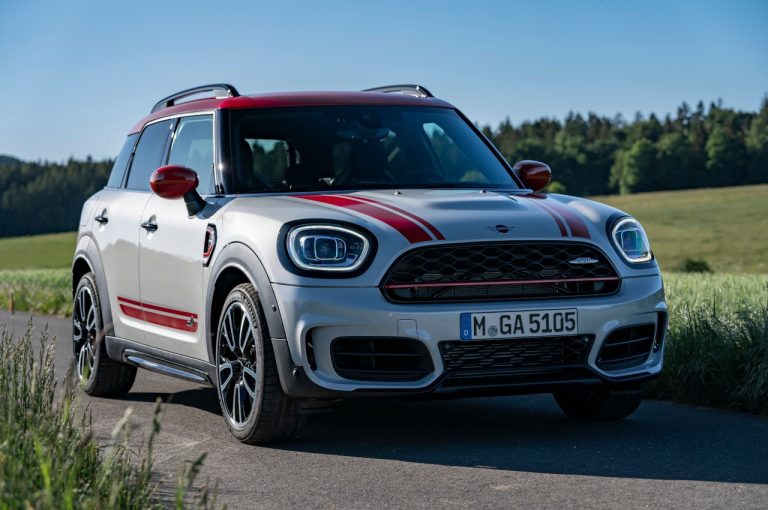 Mini John Cooper Works Countryman 2021: immagini ufficiali
