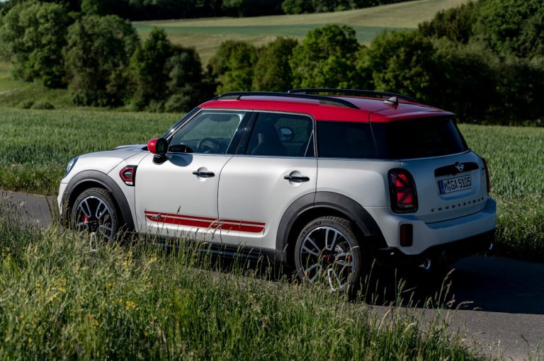 Mini John Cooper Works Countryman 2021: immagini ufficiali