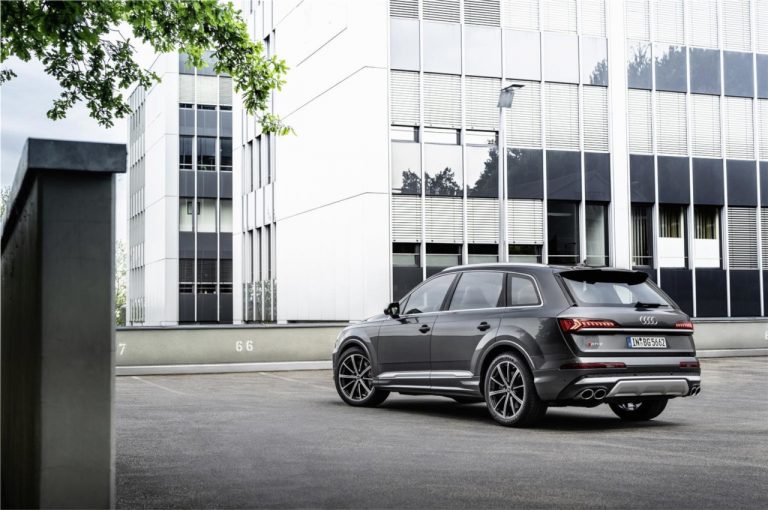 Audi SQ7 TFSI e Audi SQ8 TFSI 2021: immagini ufficiali