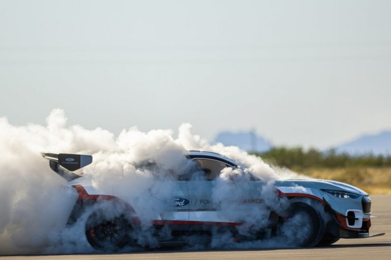 Ford Mustang Mach-E 1400 Concept: immagini ufficiali