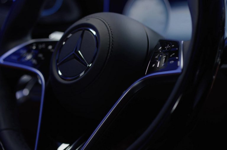 Mercedes Classe S 2021, nuovo sistema infotainment MBUX