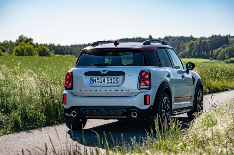 Mini John Cooper Works Countryman 2021: immagini ufficiali