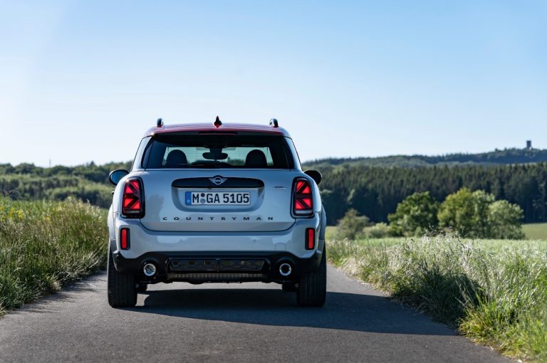 Mini John Cooper Works Countryman 2021: immagini ufficiali