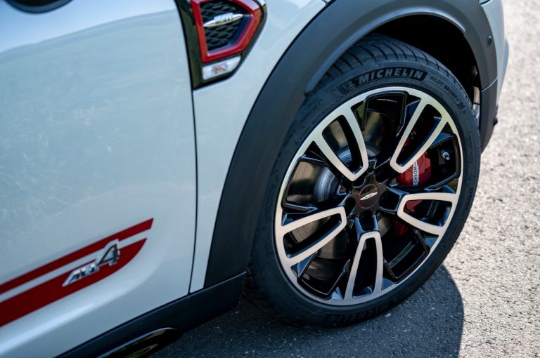 Mini John Cooper Works Countryman 2021: immagini ufficiali