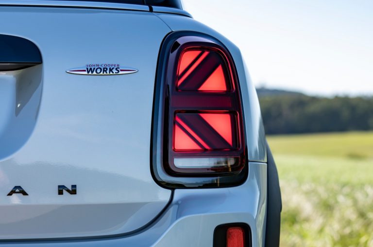 Mini John Cooper Works Countryman 2021: immagini ufficiali