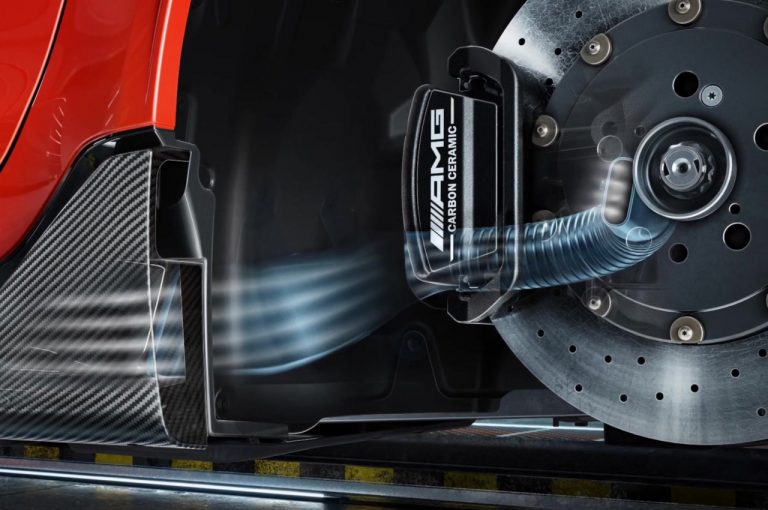 Mercedes-AMG GT Black Series 2021: immagini ufficiali
