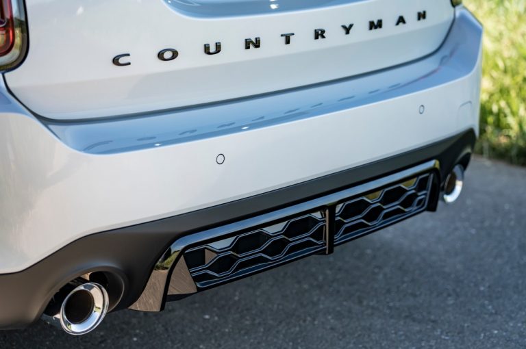 Mini John Cooper Works Countryman 2021: immagini ufficiali