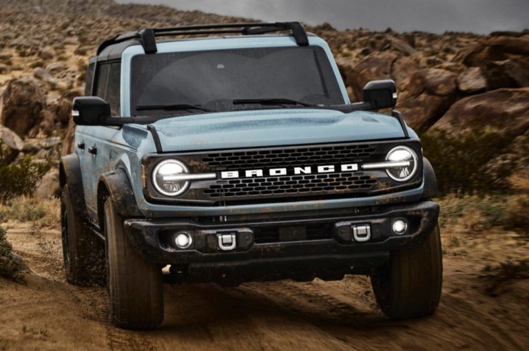 Ford Bronco 2021: immagini ufficiali